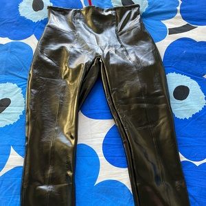 SPANX Faux Patent Leather Leggings - Petite Large